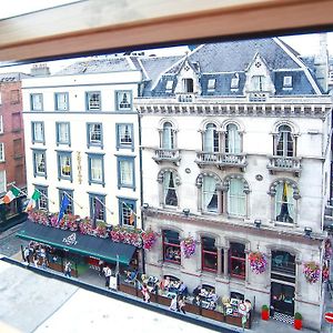 Triple Room City View